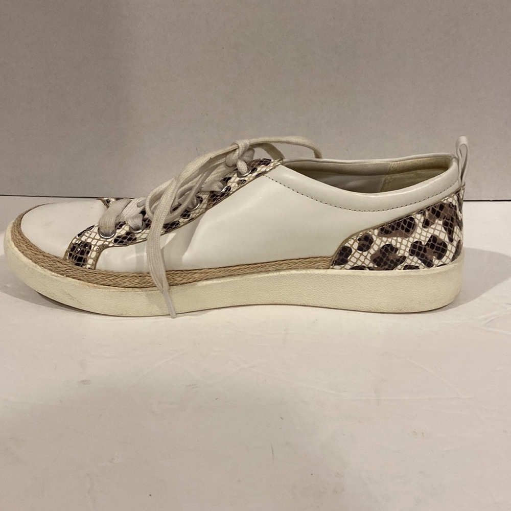 VGUC Vionic Winny Snakeskin Genuine Leather Fashion Sneakers - Picture 7 of 11